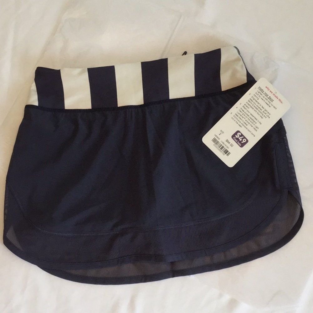 NWT Lululemon hotty hot skirt size 2 New